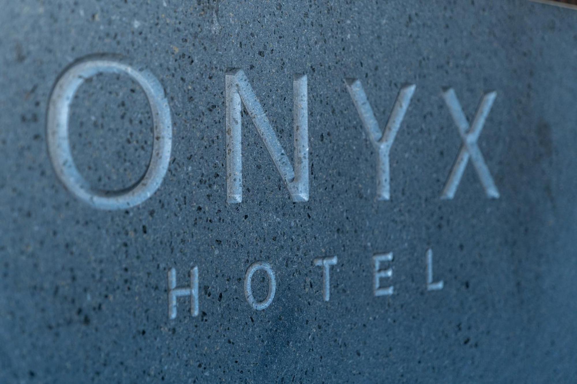 Onyx Hotel Saint Julian's Eksteriør bilde